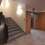 Location Ski-in Ski-out And Swimming Pool * بانسكو