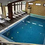 Location Ski-in Ski-out And Swimming Pool بانسكو
