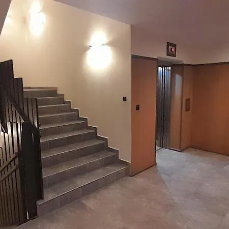 Location Ski-in Ski-out And Swimming Pool * Bansko