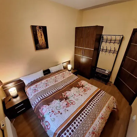 Location Ski-in Ski-out And Swimming Pool * بانسكو